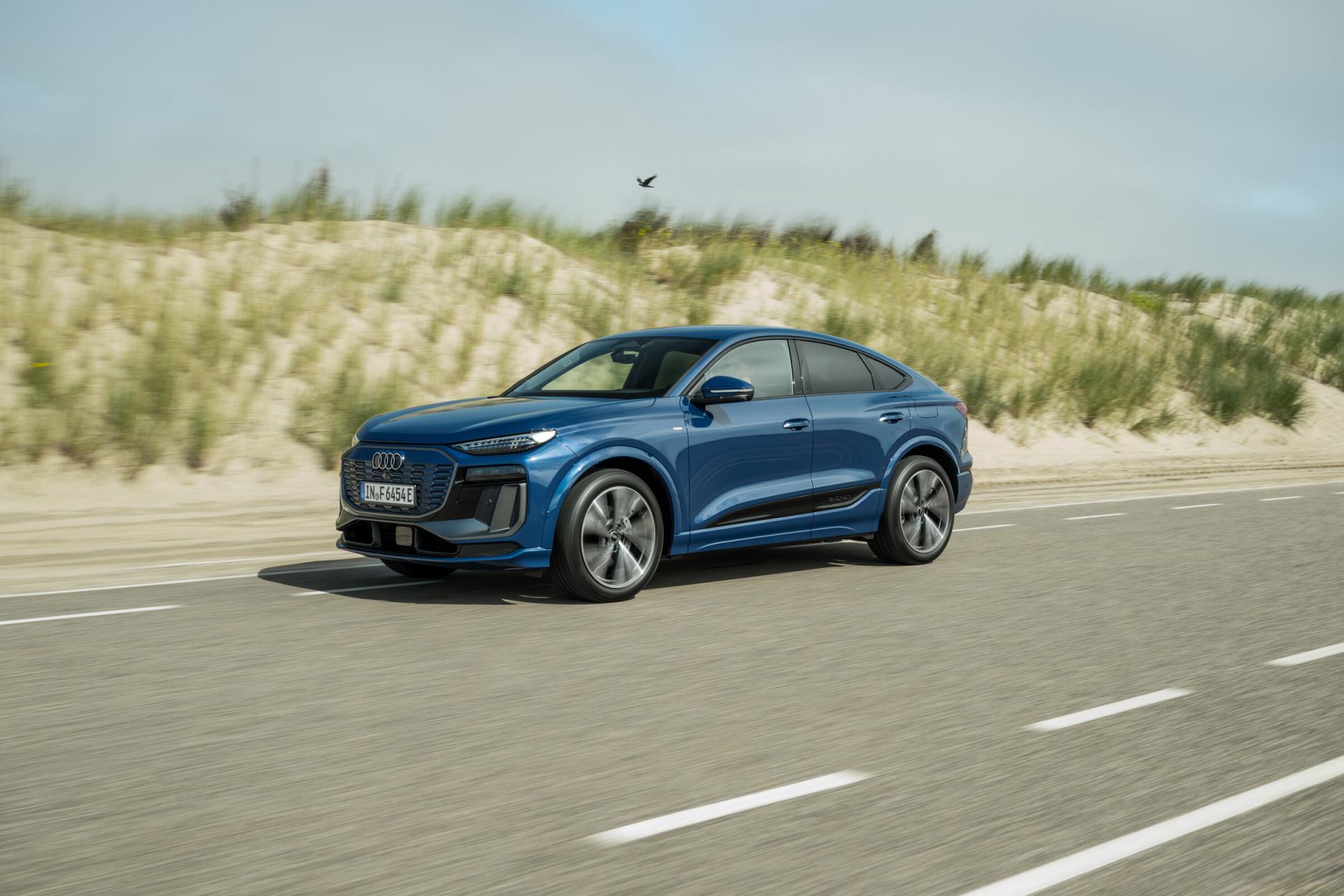 Audi Q6 SUV e-tron, front three-quarter exterior view. Photo: Audi Media Center, audi.com.