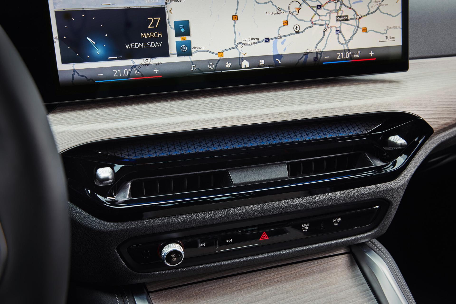 BMW i4 eDrive40 Gran Coupé, interior cockpit view. Photo: BMW Group PressClub, press.bmwgroup.com.