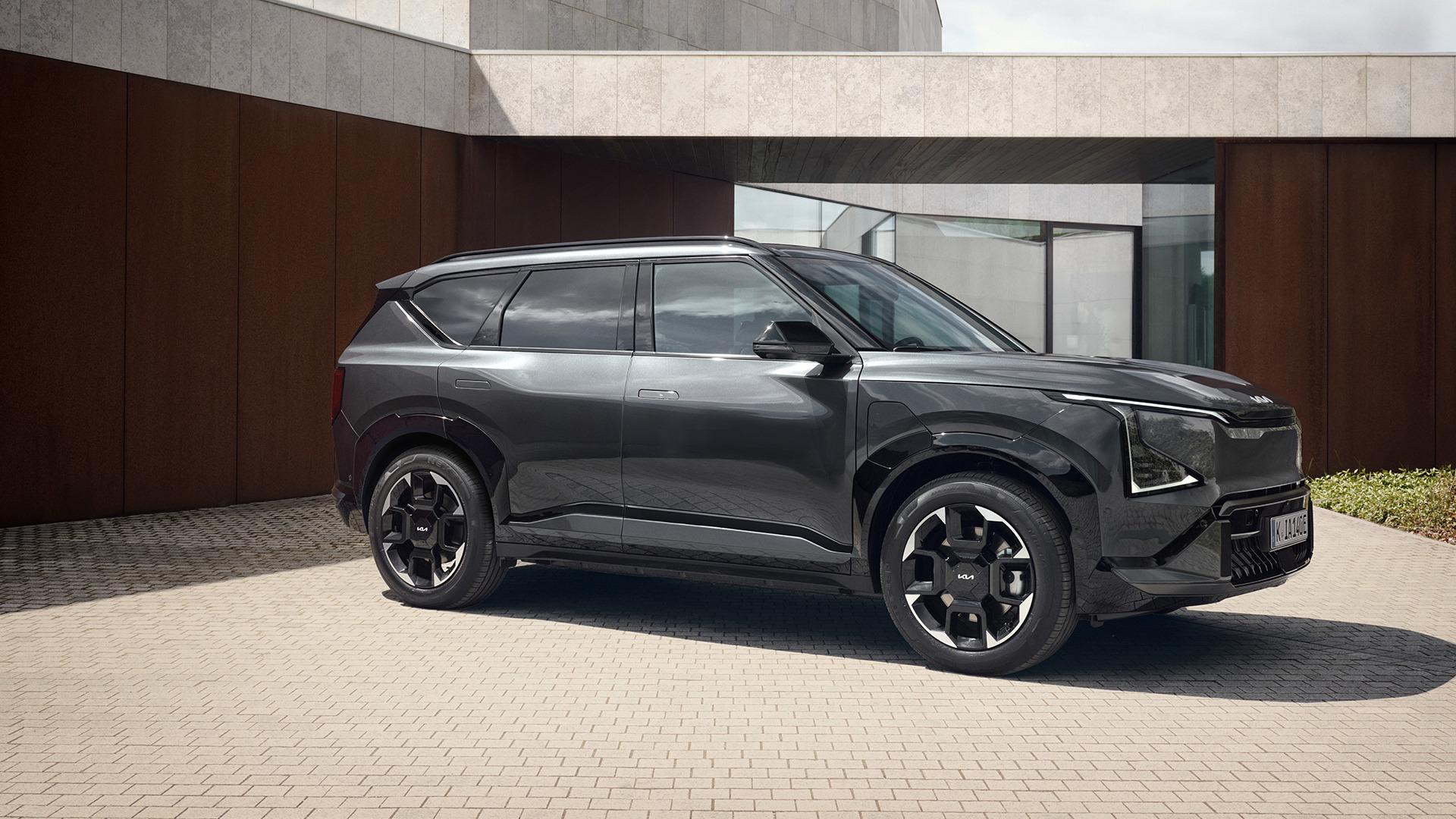 Kia EV5 in dark grey, front three-quarter view. Photo: Kia Europe