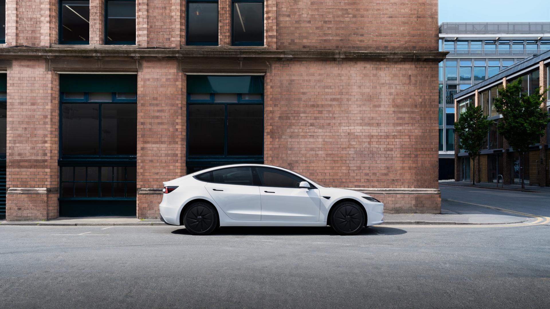 Tesla Model 3 Performance, side exterior view. Photo: Tesla Gallery, tesla.com/tesla-gallery.