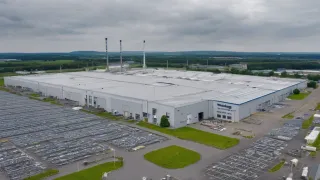 VW Board Plans to Close Four German Plants in Historic Restructuring